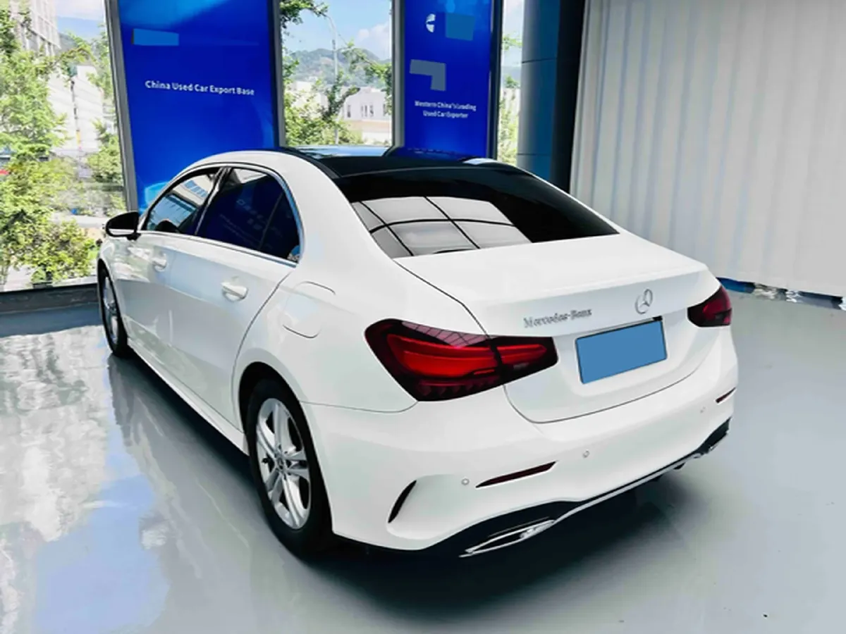 2023 Mercedes-Benz A Class 1.3T 136HP L4 7DCT,autocango,china used car exporter,china ev exporter,chinese used car exporter,chinese used ev exporter