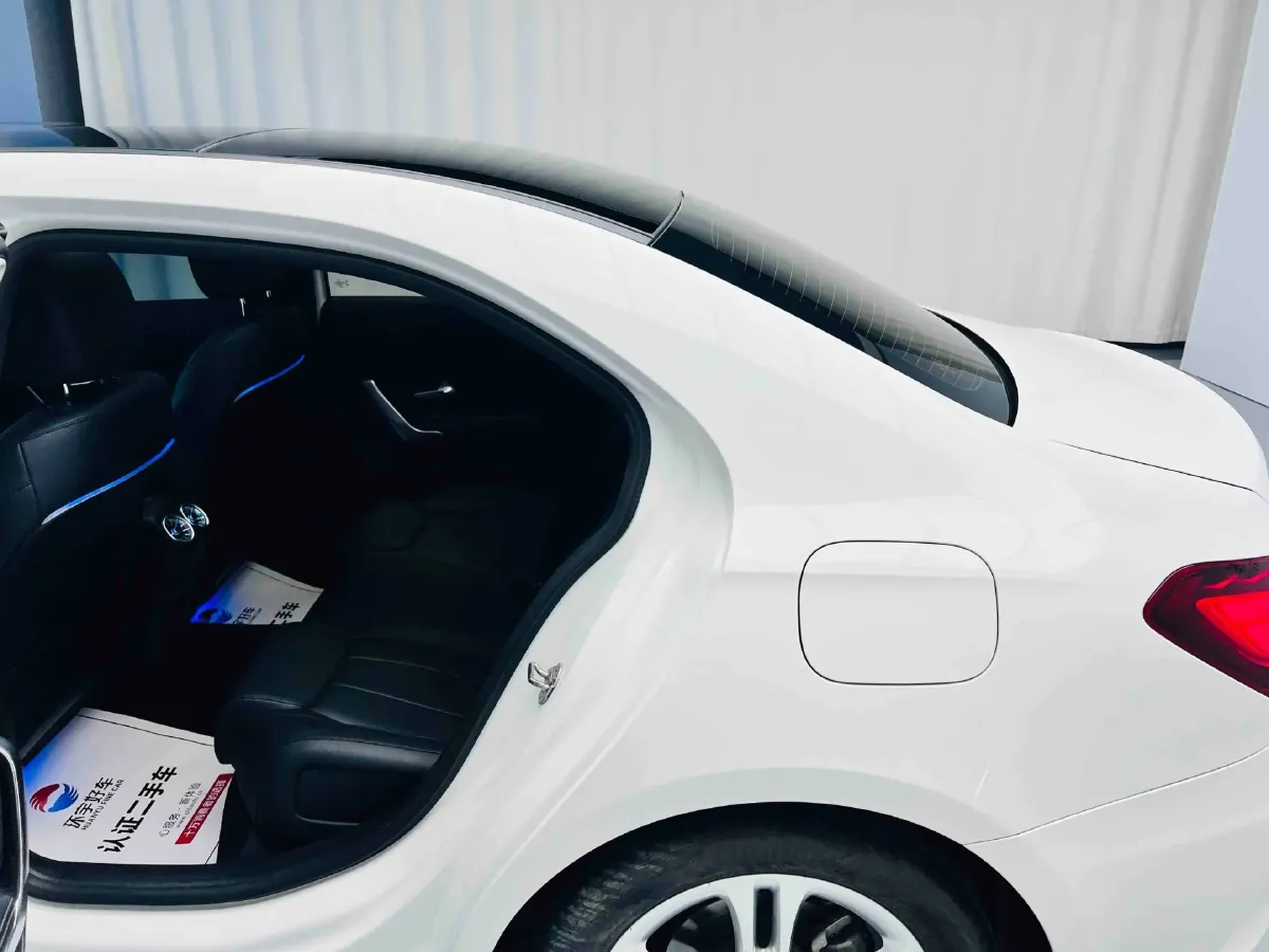 2023 Mercedes-Benz A Class 1.3T 136HP L4 7DCT,autocango,china used car exporter,china ev exporter,chinese used car exporter,chinese used ev exporter
