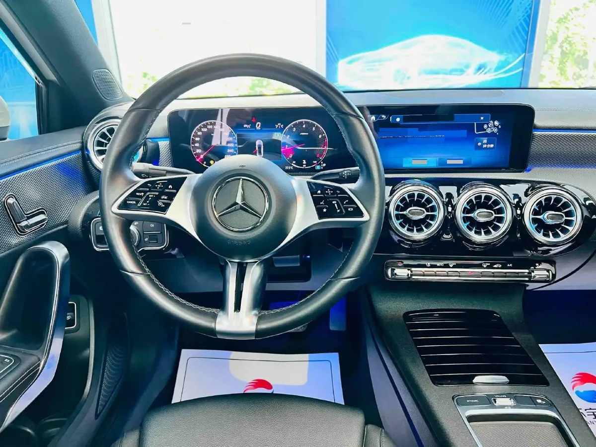 2023 Mercedes-Benz A Class 1.3T 136HP L4 7DCT,autocango,china used car exporter,china ev exporter,chinese used car exporter,chinese used ev exporter