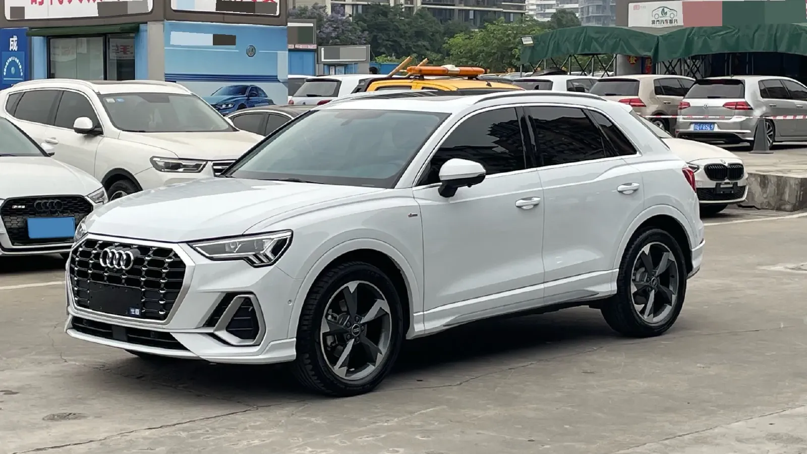2023 Audi Q3 1.4T 150HP L4 7DCT,autocango,china used car exporter,china ev exporter,chinese used car exporter,chinese used ev exporter