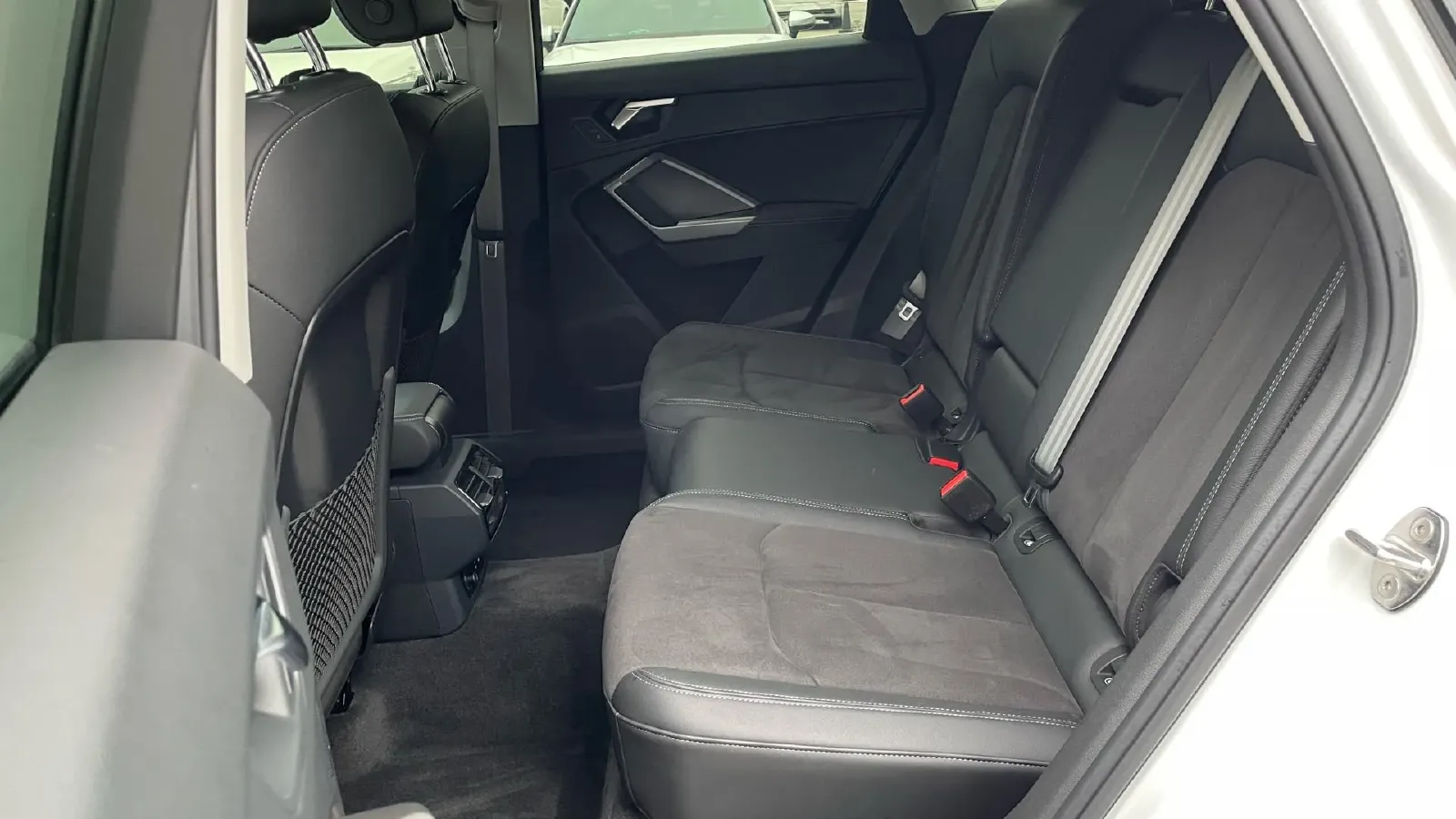 2023 Audi Q3 1.4T 150HP L4 7DCT,autocango,china used car exporter,china ev exporter,chinese used car exporter,chinese used ev exporter