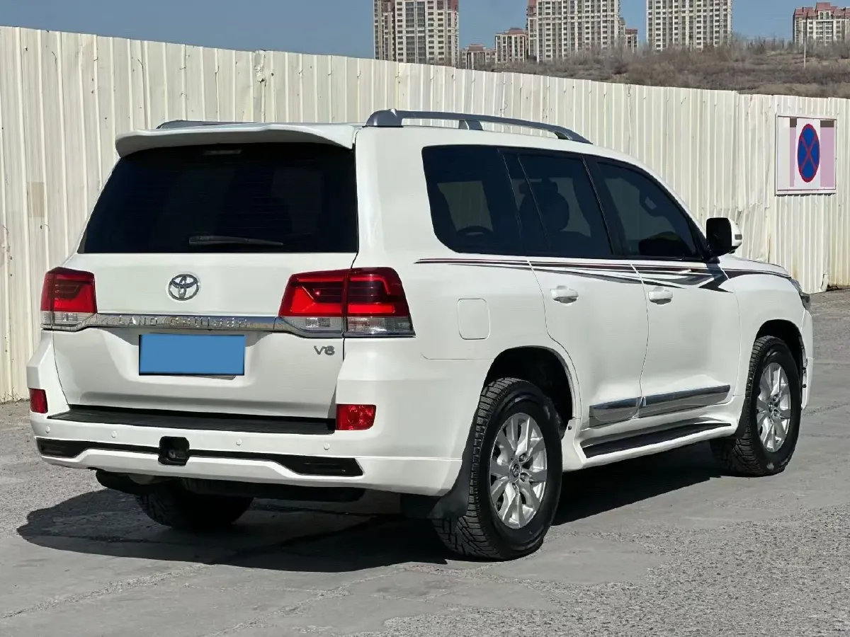 2016 Toyota Land Cruiser 4.0L 275HP V6 5AT,autocango,china used car exporter,china ev exporter,chinese used car exporter,chinese used ev exporter