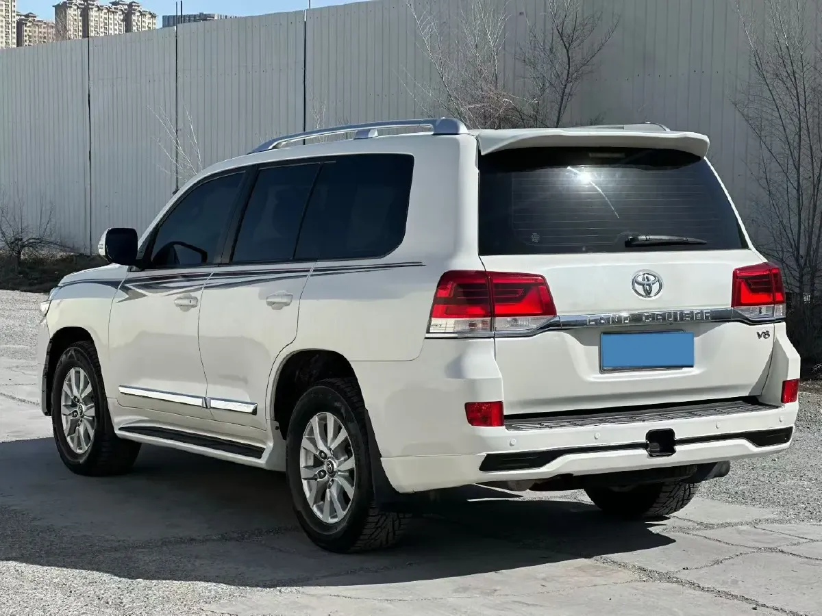 2016 Toyota Land Cruiser 4.0L 275HP V6 5AT,autocango,china used car exporter,china ev exporter,chinese used car exporter,chinese used ev exporter