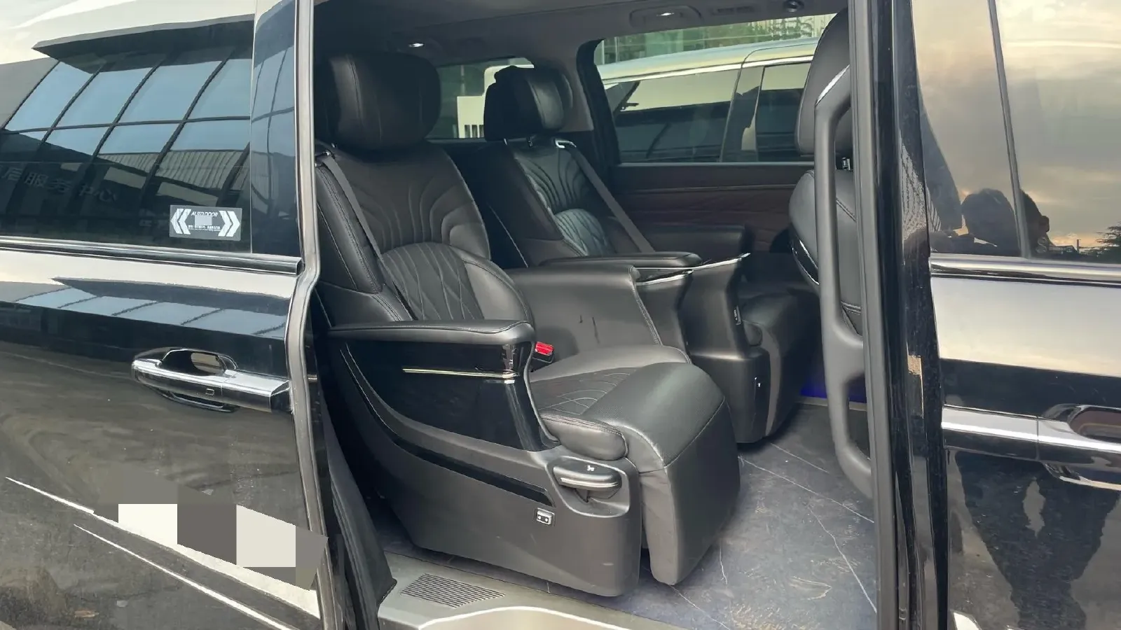 2024 GAC Trumpchi M8 2.0T 252HP L4 8AT,autocango,china used car exporter,china ev exporter,chinese used car exporter,chinese used ev exporter