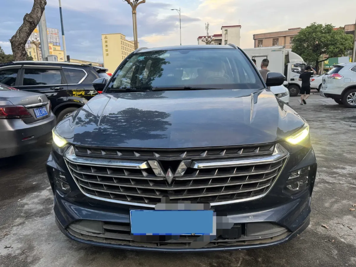 2020 WuLing KaiJie 1.5T 147HP L4 CVT,autocango,china used car exporter,china ev exporter,chinese used car exporter,chinese used ev exporter