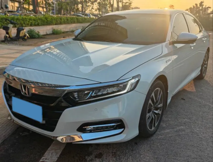2018 Honda Accord 2.0L 146HP L4 E-CVT Hybrid,autocango,china used car exporter,china ev exporter,chinese used car exporter,chinese used ev exporter