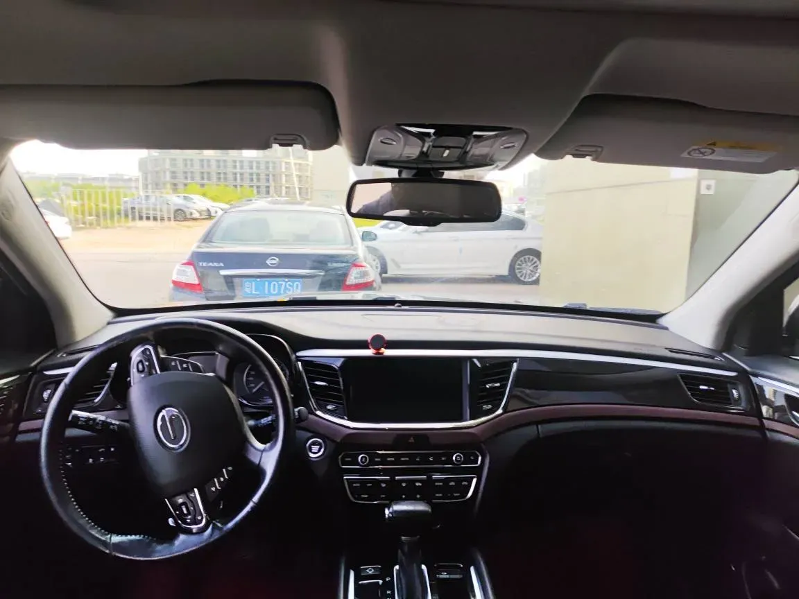 2017 GAC Trumpchi GS8 2.0T 201HP L4 6AT,autocango,china used car exporter,china ev exporter,chinese used car exporter,chinese used ev exporter
