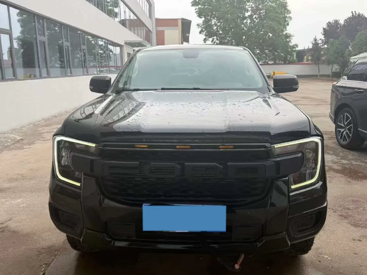 2023 Ford Ranger 2.3T 258HP L4 8AT,autocango,china used car exporter,china ev exporter,chinese used car exporter,chinese used ev exporter