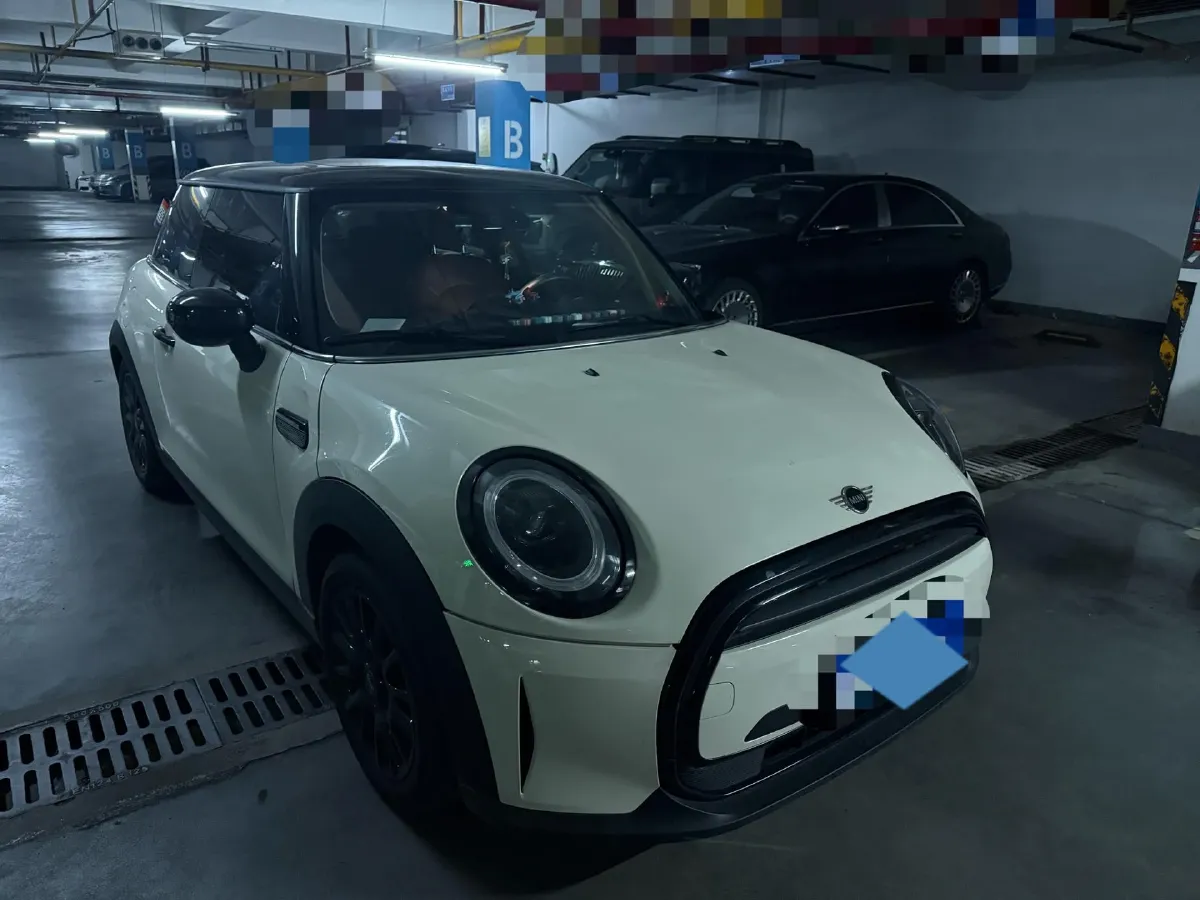 2022 MINI MINI 1.5T 102HP L3 7DCT,autocango,china used car exporter,china ev exporter,chinese used car exporter,chinese used ev exporter