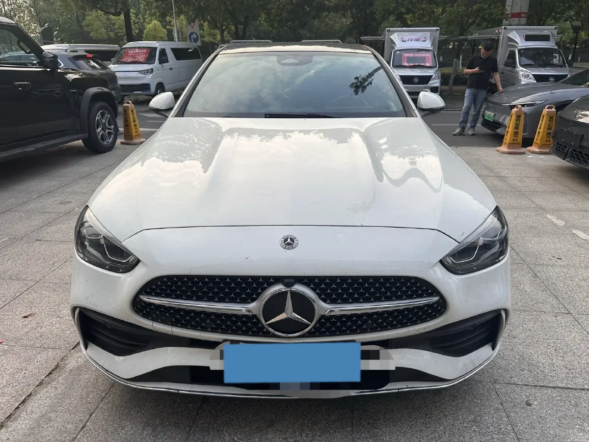 2022 Mercedes-Benz C Class 1.5T 204HP L4 9AT,autocango,china used car exporter,china ev exporter,chinese used car exporter,chinese used ev exporter