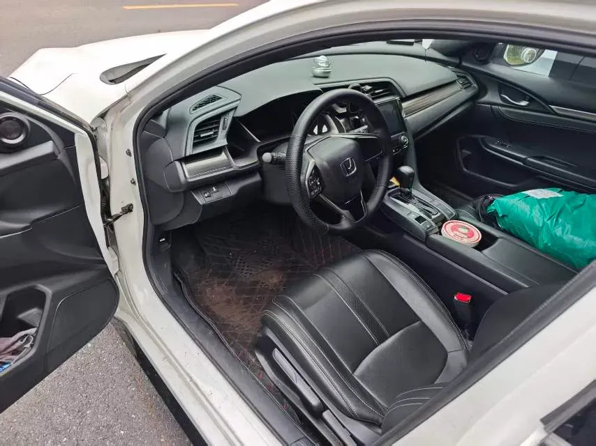 2021 Honda Civic 1.5T 177HP L4 CVT,autocango,china used car exporter,china ev exporter,chinese used car exporter,chinese used ev exporter
