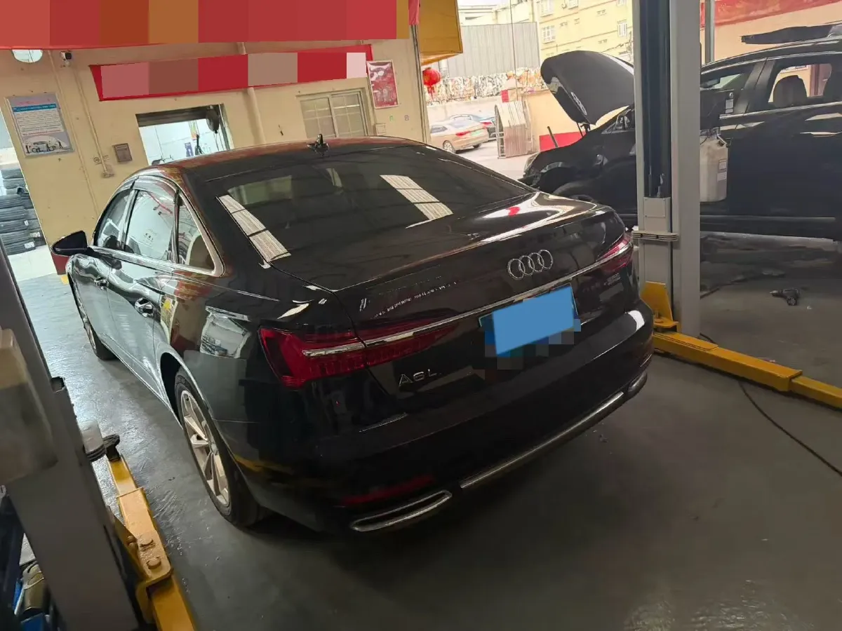 2021 Audi A6L 2.0T 190HP L4 7DCT,autocango,china used car exporter,china ev exporter,chinese used car exporter,chinese used ev exporter