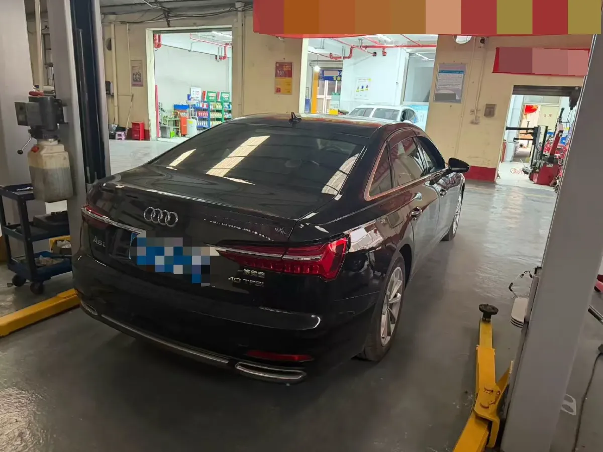 2021 Audi A6L 2.0T 190HP L4 7DCT,autocango,china used car exporter,china ev exporter,chinese used car exporter,chinese used ev exporter