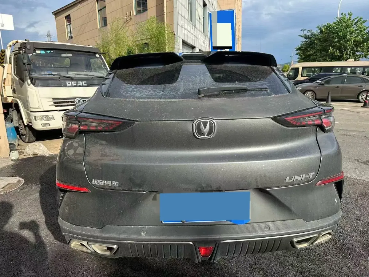 2022 ChangAn UNI-T 1.5T 188HP L4 7DCT,autocango,china used car exporter,china ev exporter,chinese used car exporter,chinese used ev exporter