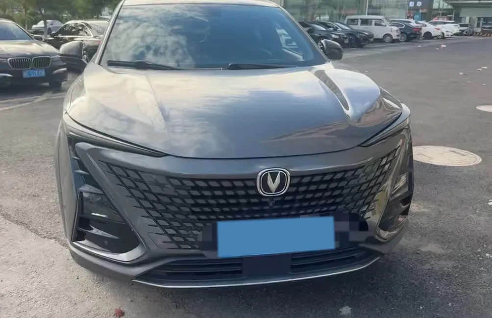 2022 ChangAn UNI-T 1.5T 188HP L4 7DCT,autocango,china used car exporter,china ev exporter,chinese used car exporter,chinese used ev exporter