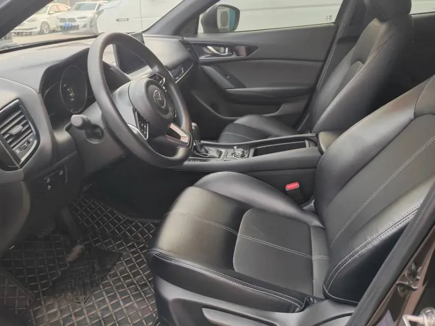 2021 Mazda CX-4 2.0L 158HP L4 6AT,autocango,china used car exporter,china ev exporter,chinese used car exporter,chinese used ev exporter