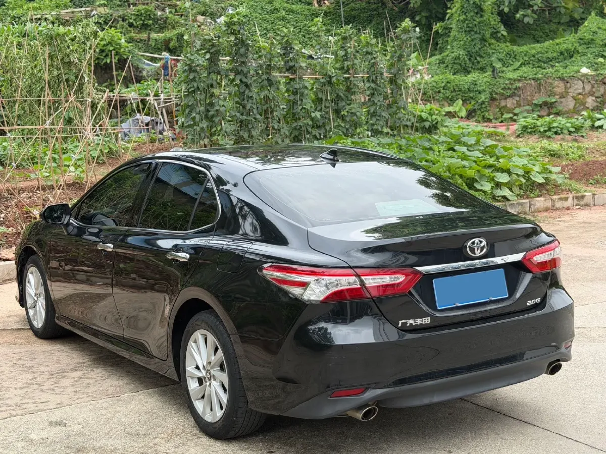 2021 Toyota Camry 2.0L 178HP L4 CVT,autocango,china used car exporter,china ev exporter,chinese used car exporter,chinese used ev exporter