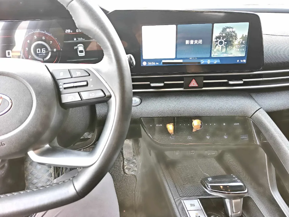 2021 Hyundai Elantra 1.5L 115HP L4 CVT,autocango,china used car exporter,china ev exporter,chinese used car exporter,chinese used ev exporter