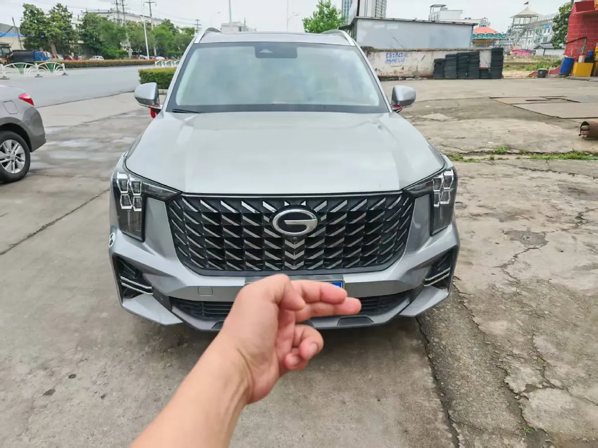 2022 GAC Trumpchi GS8 2.0T 252HP L4 8AT,autocango,china used car exporter,china ev exporter,chinese used car exporter,chinese used ev exporter