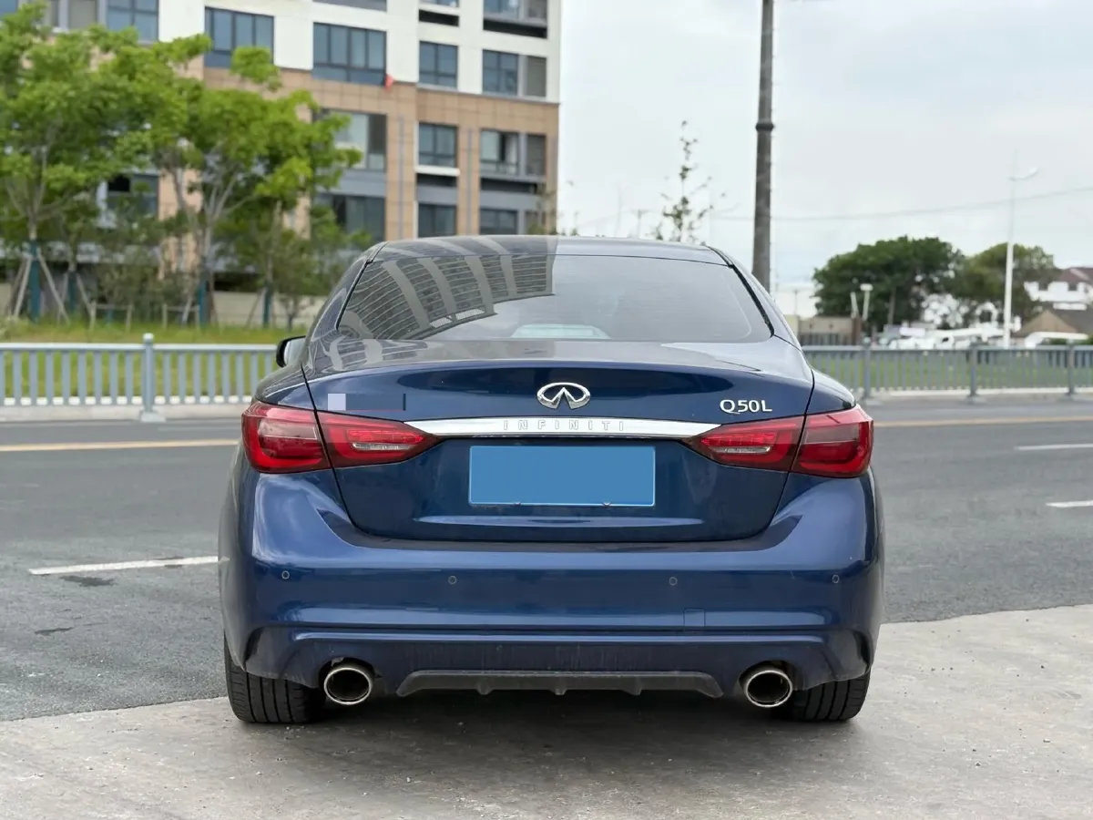 2022 Infiniti Q50L 2.0T 211HP L4 7AT,autocango,china used car exporter,china ev exporter,chinese used car exporter,chinese used ev exporter