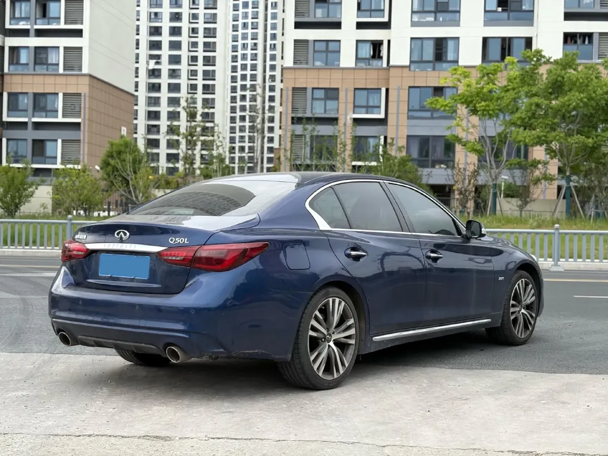 2022 Infiniti Q50L 2.0T 211HP L4 7AT,autocango,china used car exporter,china ev exporter,chinese used car exporter,chinese used ev exporter