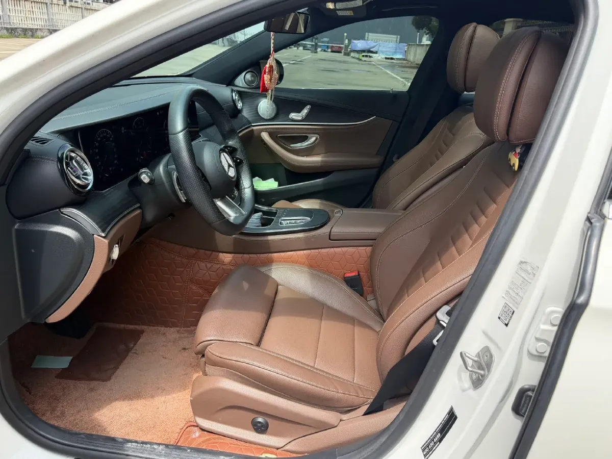 2021 Mercedes-Benz E Class 2.0T 197HP L4 9AT,autocango,china used car exporter,china ev exporter,chinese used car exporter,chinese used ev exporter
