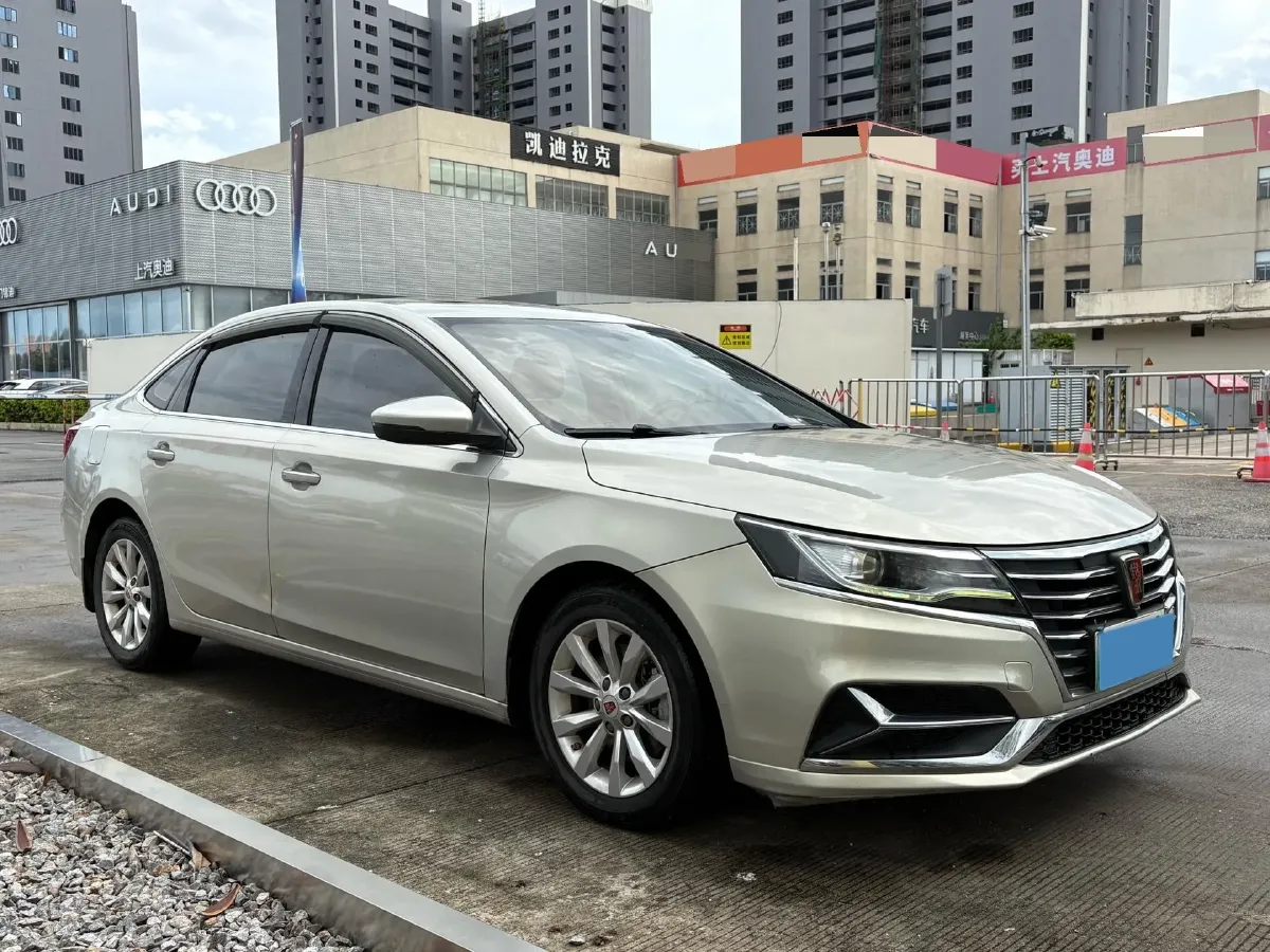 2017 Roewe i6 1.0T 125HP L3 2AT PHEV,autocango,china used car exporter,china ev exporter,chinese used car exporter,chinese used ev exporter