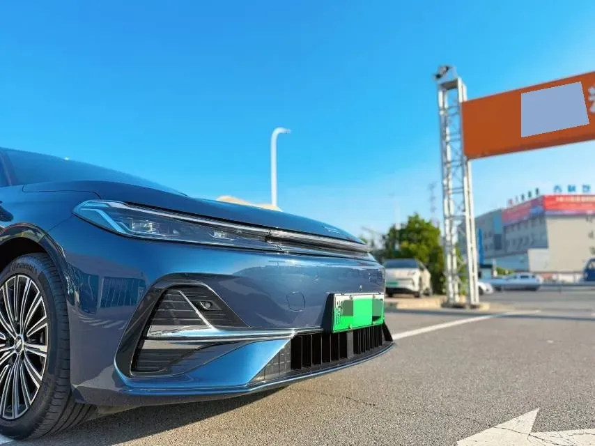 2025 Geely Galaxy A7 1.5L 112HP L4 1DHT PHEV,autocango,china used car exporter,china ev exporter,chinese used car exporter,chinese used ev exporter
