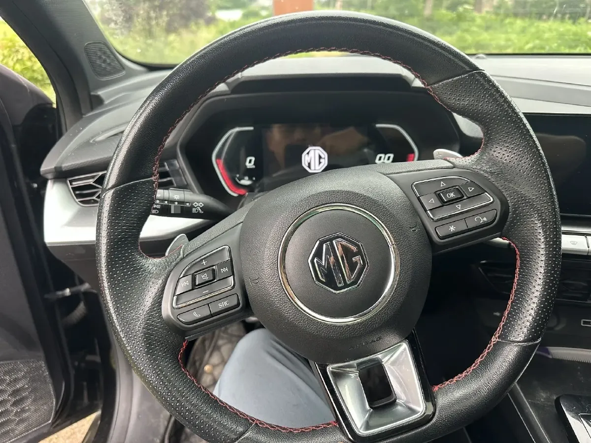 2021 MG 5 1.5T 173HP L4 7DCT,autocango,china used car exporter,china ev exporter,chinese used car exporter,chinese used ev exporter