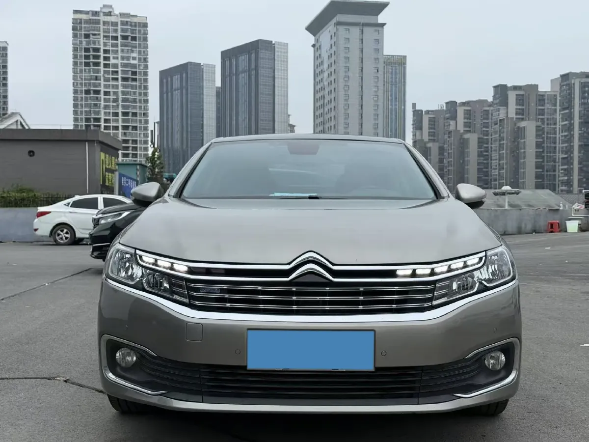 2017 Citroen C6 1.8T 204HP L4 6AT,autocango,china used car exporter,china ev exporter,chinese used car exporter,chinese used ev exporter