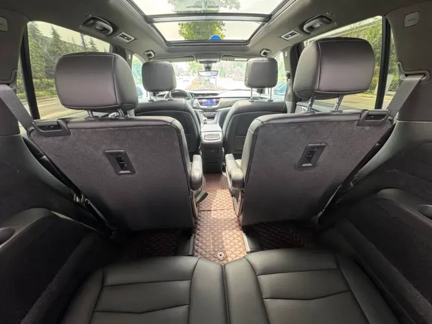 2022 Cadillac XT6 2.0T 237HP L4 9AT,autocango,china used car exporter,china ev exporter,chinese used car exporter,chinese used ev exporter