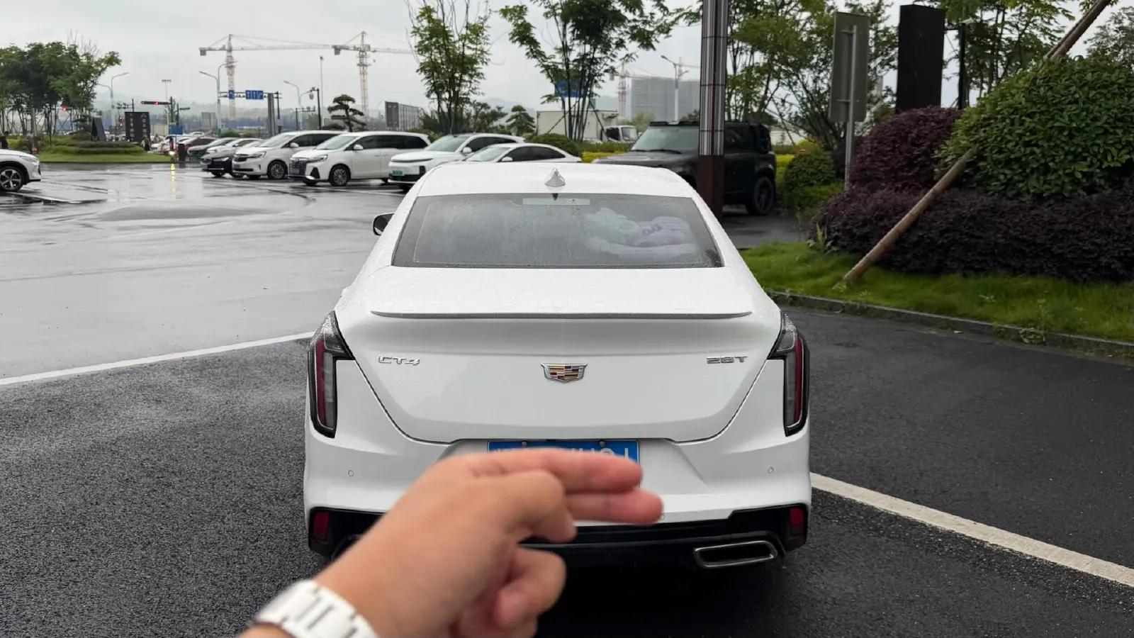 2021 Cadillac CT4 2.0T 237HP L4 8AT,autocango,china used car exporter,china ev exporter,chinese used car exporter,chinese used ev exporter