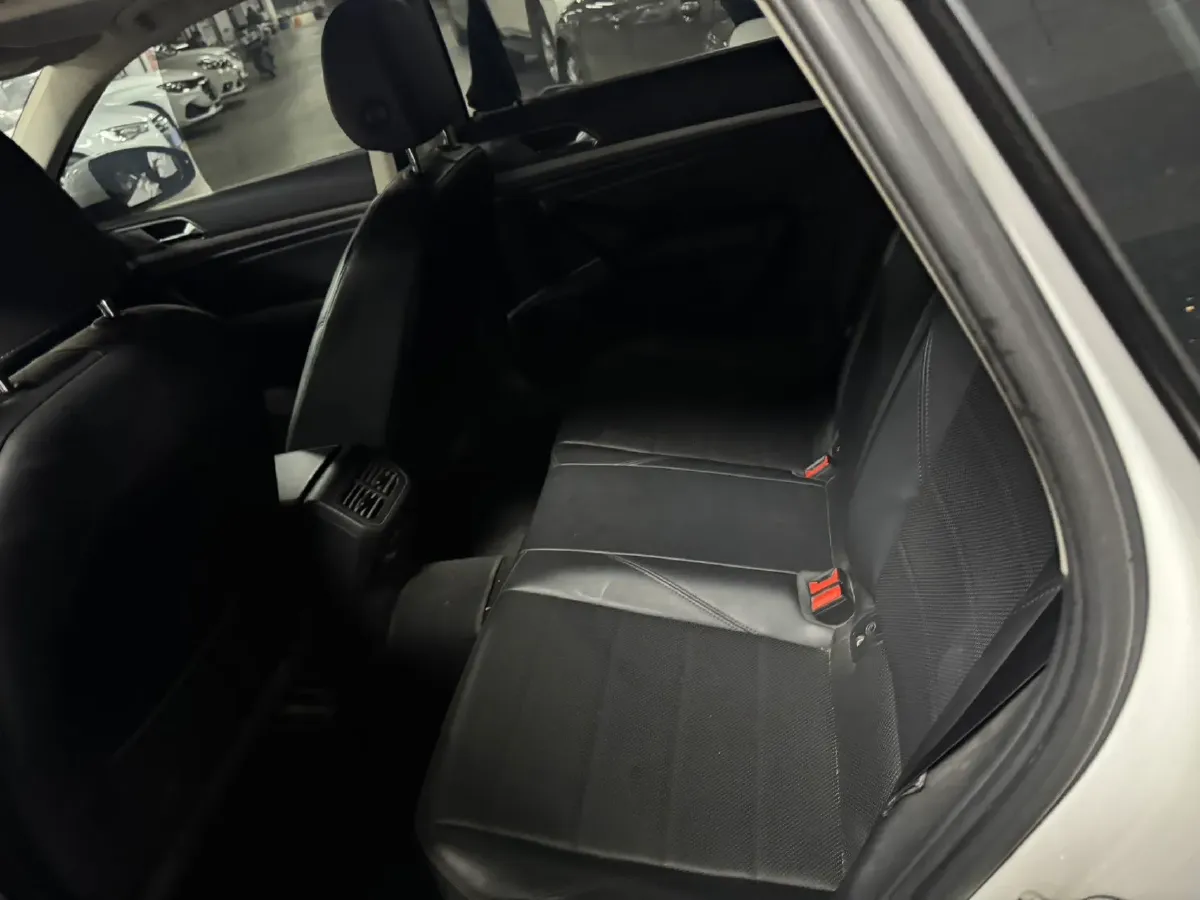 2019 Volkswagen Lavida 1.5L 116HP L4 6AT,autocango,china used car exporter,china ev exporter,chinese used car exporter,chinese used ev exporter