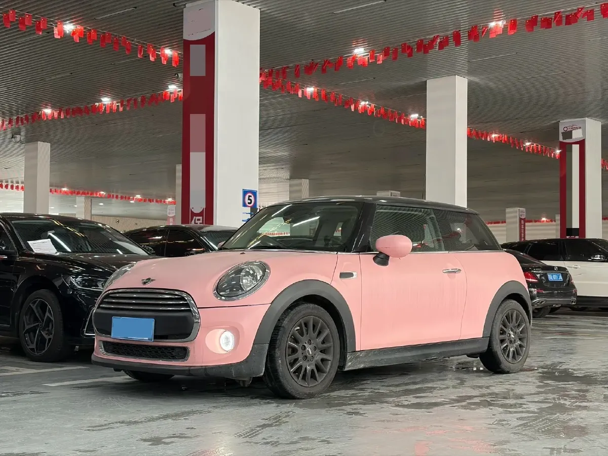 2020 MINI MINI 1.5T 102HP L3 7DCT,autocango,china used car exporter,china ev exporter,chinese used car exporter,chinese used ev exporter
