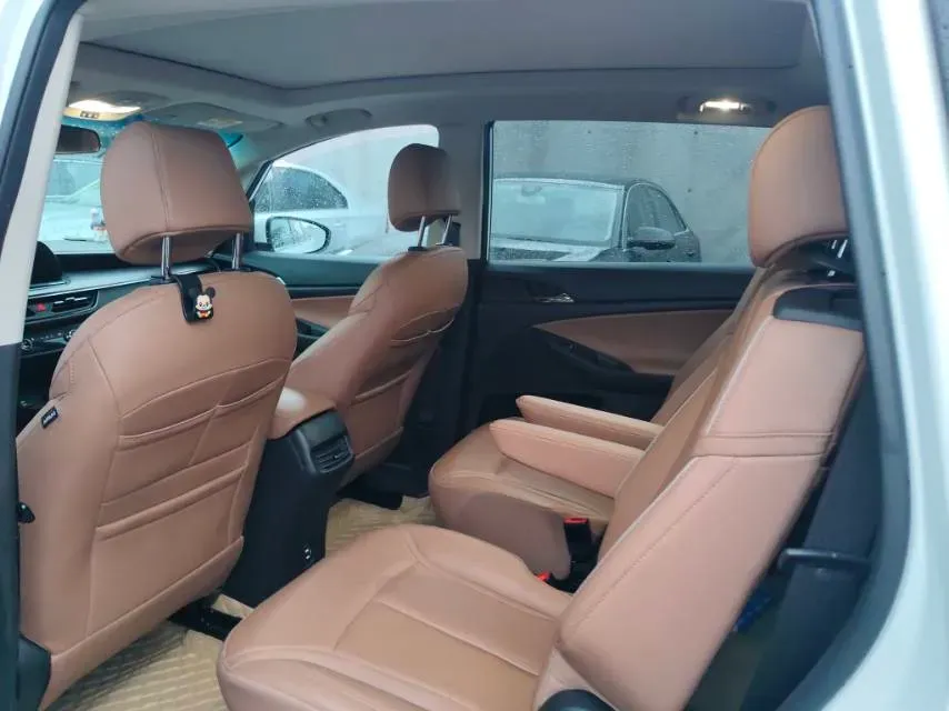 2021 Buick GL6 1.3T 163HP L3 6AT,autocango,china used car exporter,china ev exporter,chinese used car exporter,chinese used ev exporter