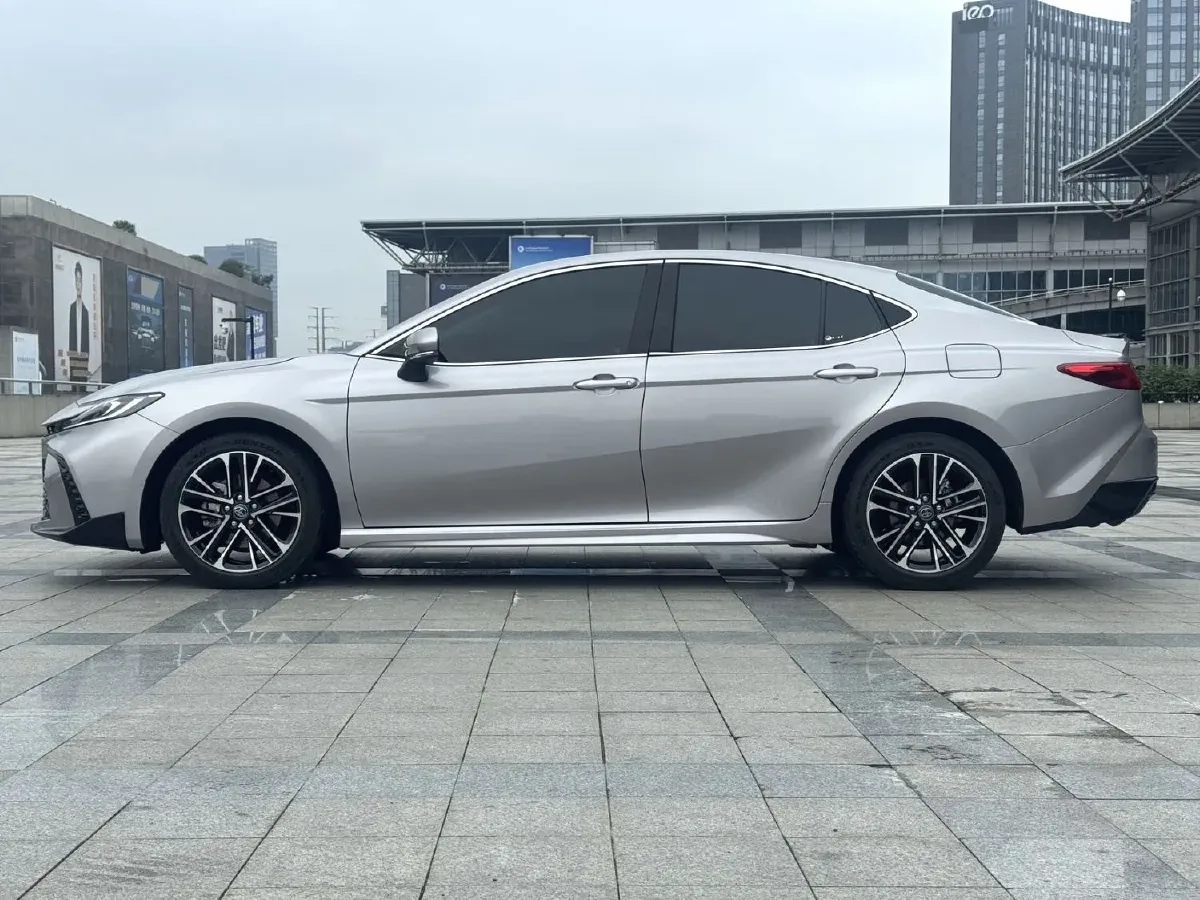 2026 Toyota Camry 2.0L 152HP L4 E-CVT Hybrid,autocango,china used car exporter,china ev exporter,chinese used car exporter,chinese used ev exporter