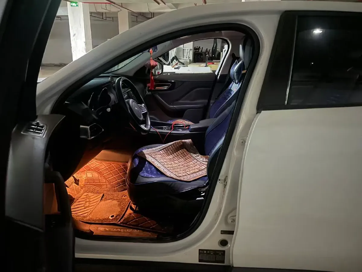 2018 Jaguar F-PACE 2.0T 250HP L4 8AT,autocango,china used car exporter,china ev exporter,chinese used car exporter,chinese used ev exporter
