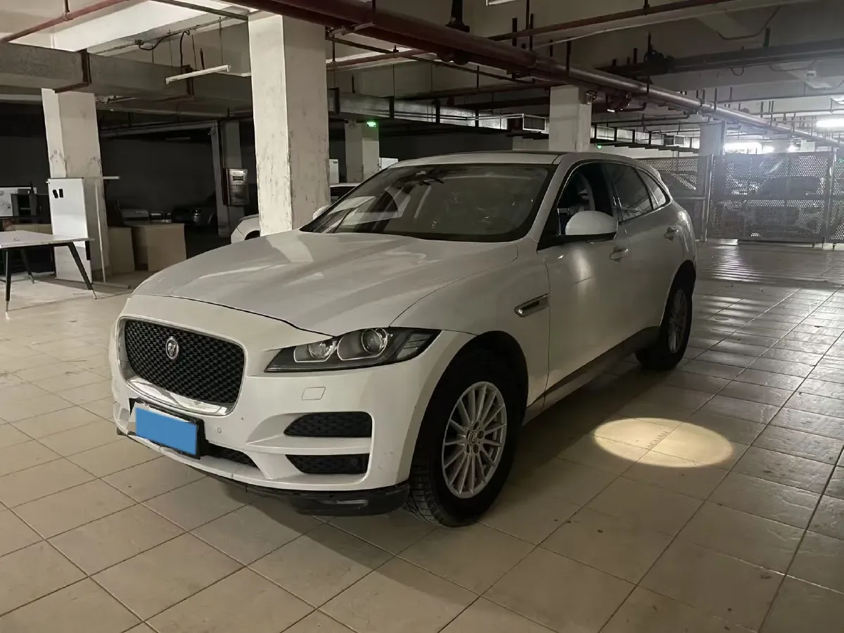 2018 Jaguar F-PACE 2.0T 250HP L4 8AT,autocango,china used car exporter,china ev exporter,chinese used car exporter,chinese used ev exporter