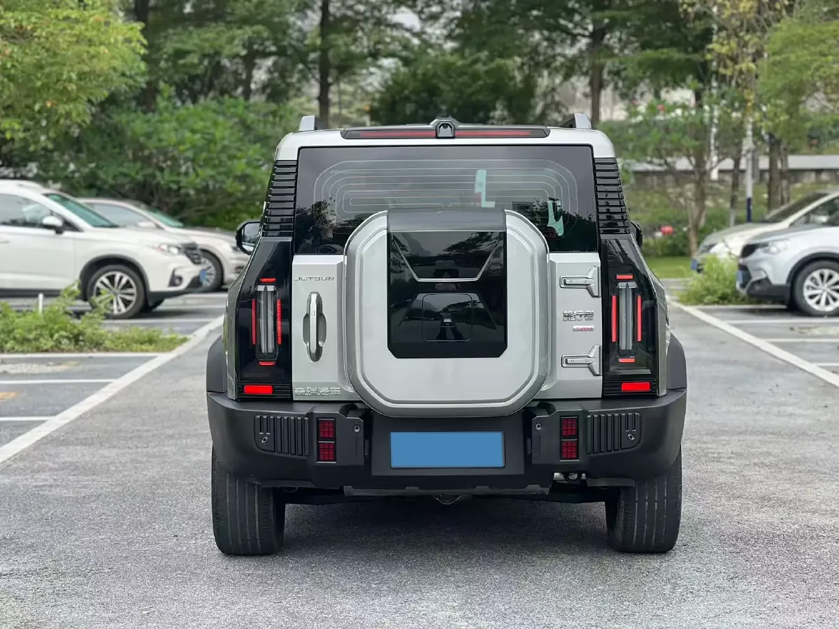 2023 Jetour Traveller 2.0T 254HP L4 7DCT,autocango,china used car exporter,china ev exporter,chinese used car exporter,chinese used ev exporter