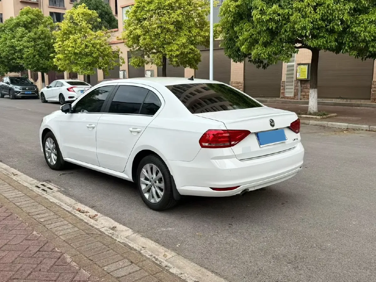 2019 Volkswagen Polo 1.5L 113HP L4 5MT,autocango,china used car exporter,china ev exporter,chinese used car exporter,chinese used ev exporter