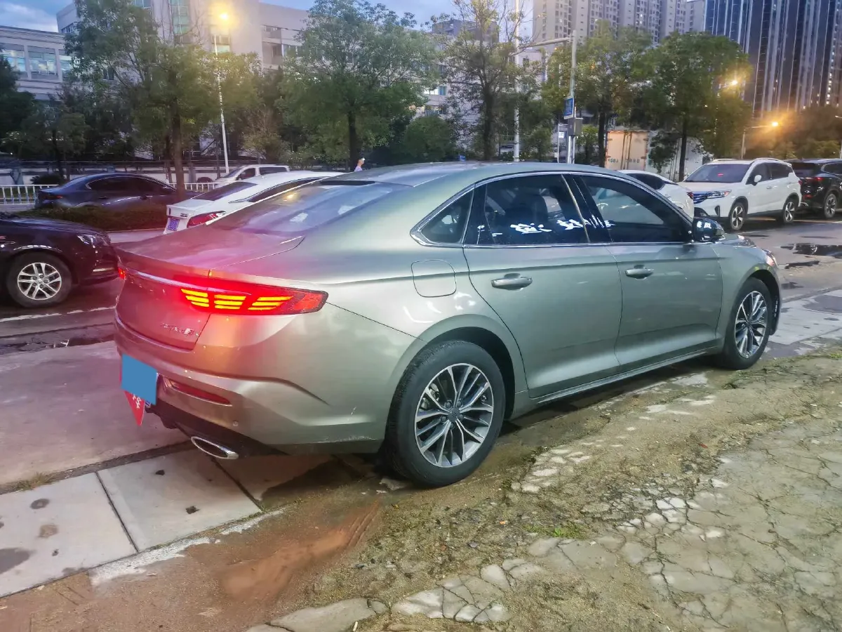 2023 Geely Preface 1.5T 181HP L4 7DCT,autocango,china used car exporter,china ev exporter,chinese used car exporter,chinese used ev exporter