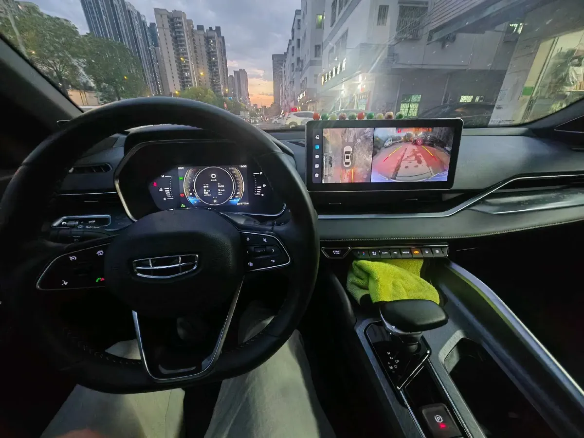 2023 Geely Preface 1.5T 181HP L4 7DCT,autocango,china used car exporter,china ev exporter,chinese used car exporter,chinese used ev exporter
