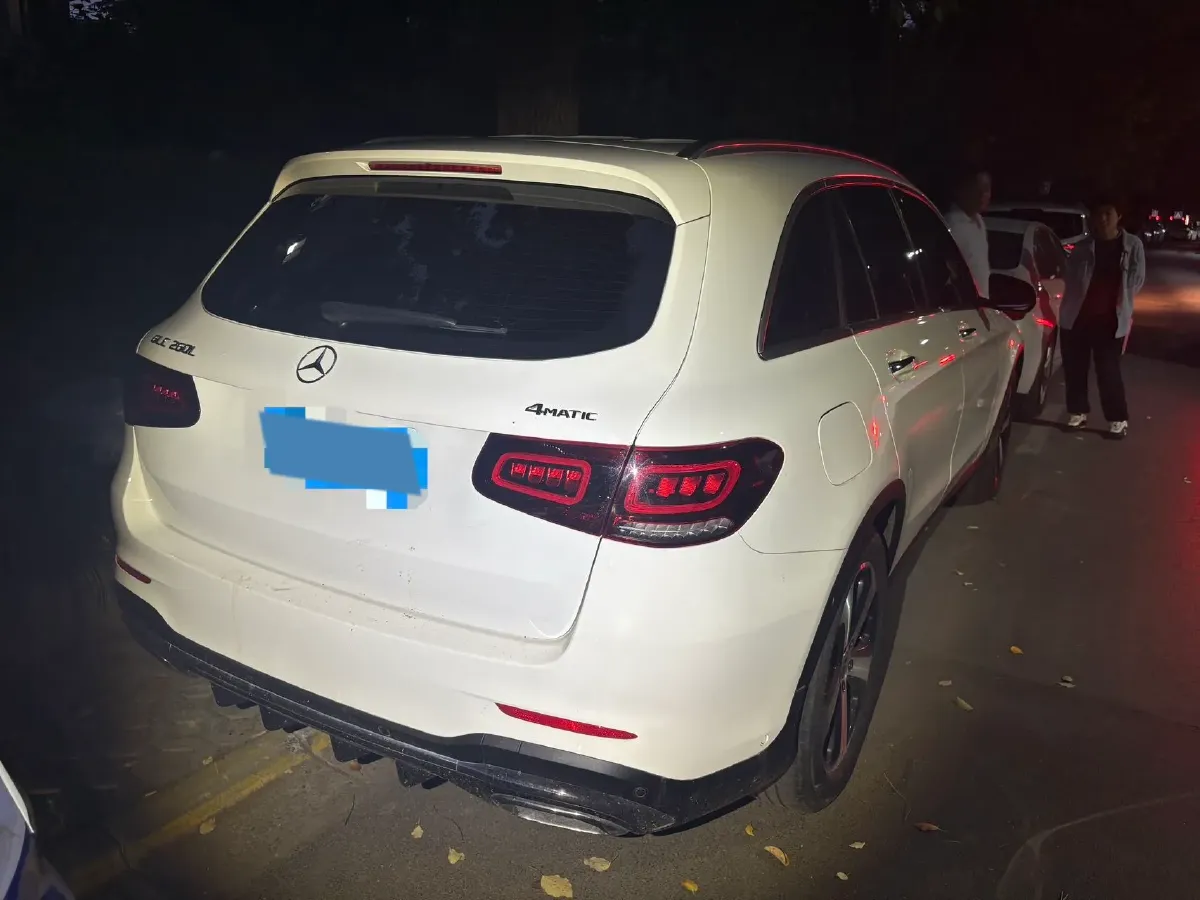 2022 Mercedes-Benz GLC Class 2.0T 197HP L4 9AT,autocango,china used car exporter,china ev exporter,chinese used car exporter,chinese used ev exporter