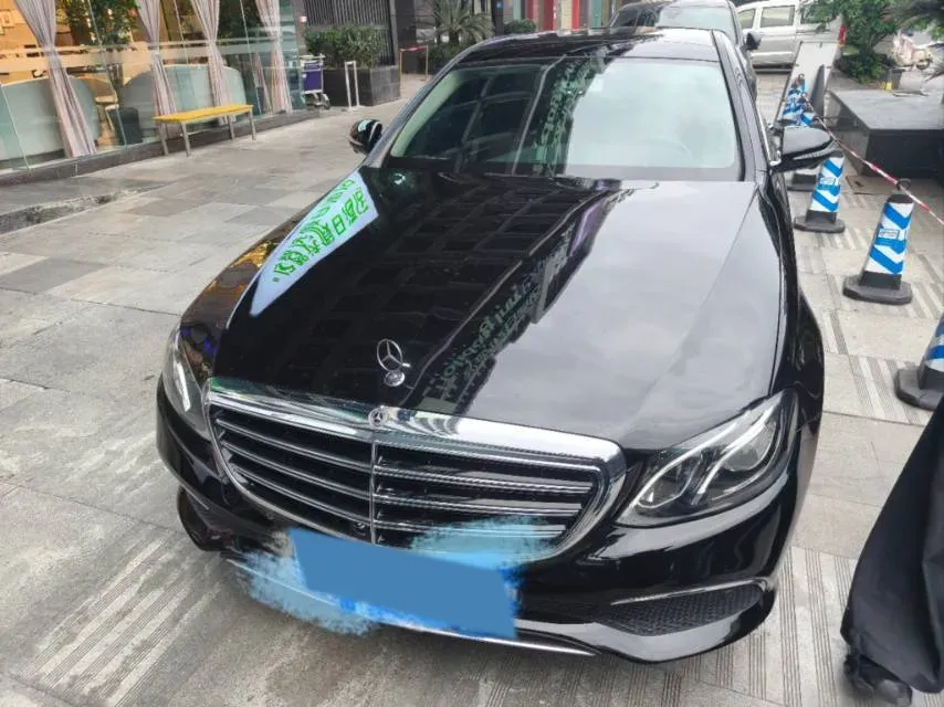 2020 Mercedes-Benz E Class 2.0T 258HP L4 9AT,autocango,china used car exporter,china ev exporter,chinese used car exporter,chinese used ev exporter