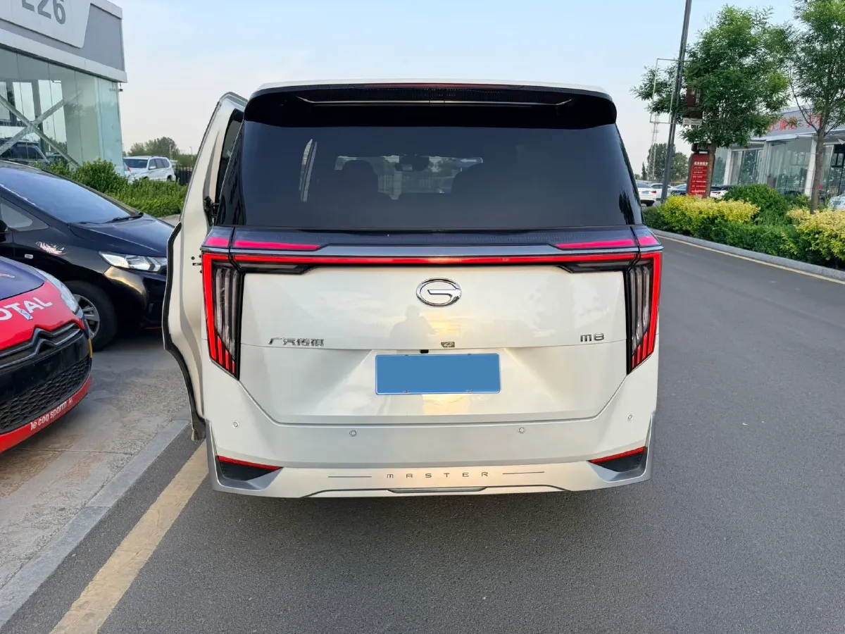 2023 GAC Trumpchi M8 2.0T 252HP L4 8AT,autocango,china used car exporter,china ev exporter,chinese used car exporter,chinese used ev exporter