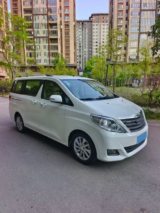 2018 Yema SiPaiKa 1.5L 112HP L4 5MT,autocango,china used car exporter,china ev exporter,chinese used car exporter,chinese used ev exporter