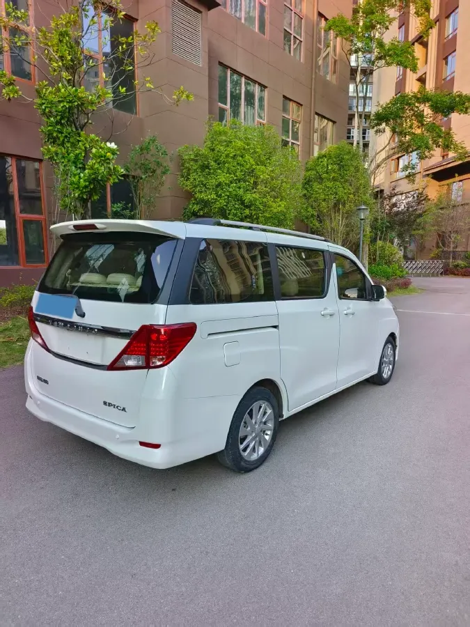 2018 Yema SiPaiKa 1.5L 112HP L4 5MT,autocango,china used car exporter,china ev exporter,chinese used car exporter,chinese used ev exporter