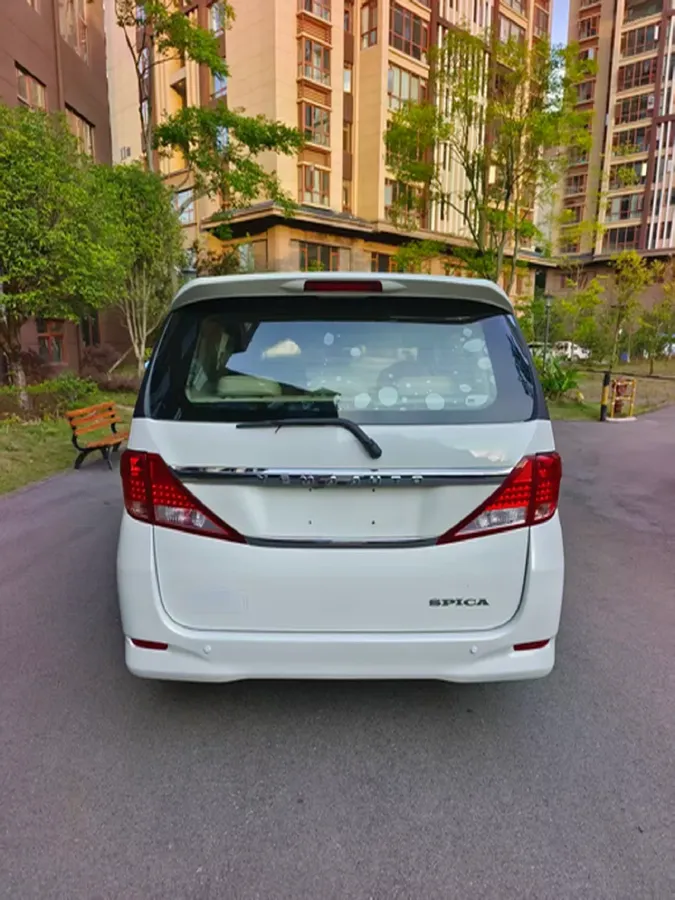 2018 Yema SiPaiKa 1.5L 112HP L4 5MT,autocango,china used car exporter,china ev exporter,chinese used car exporter,chinese used ev exporter