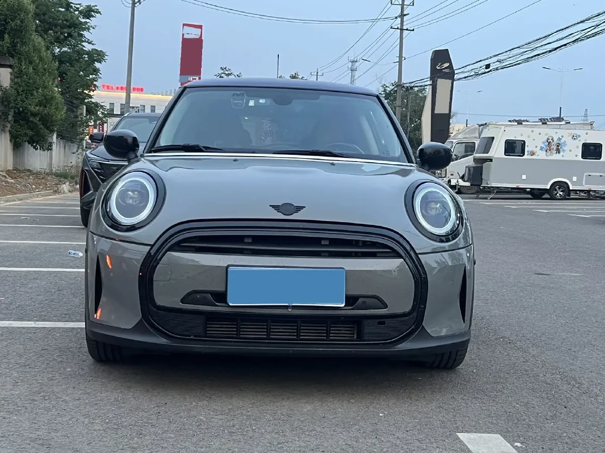 2023 MINI MINI 1.5T 136HP L3 7DCT,autocango,china used car exporter,china ev exporter,chinese used car exporter,chinese used ev exporter