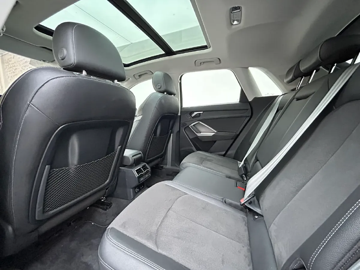 2022 Audi Q3 1.4T 150HP L4 7DCT,autocango,china used car exporter,china ev exporter,chinese used car exporter,chinese used ev exporter